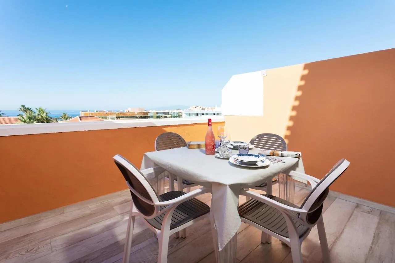 Apartment Playa Las Vistas With Breathtaking Sea View, Only 100 M To The Sea, Heated Pool, Aircondition For A Fee, Wifi 플라야데라스아메리카스 0*,  스페인