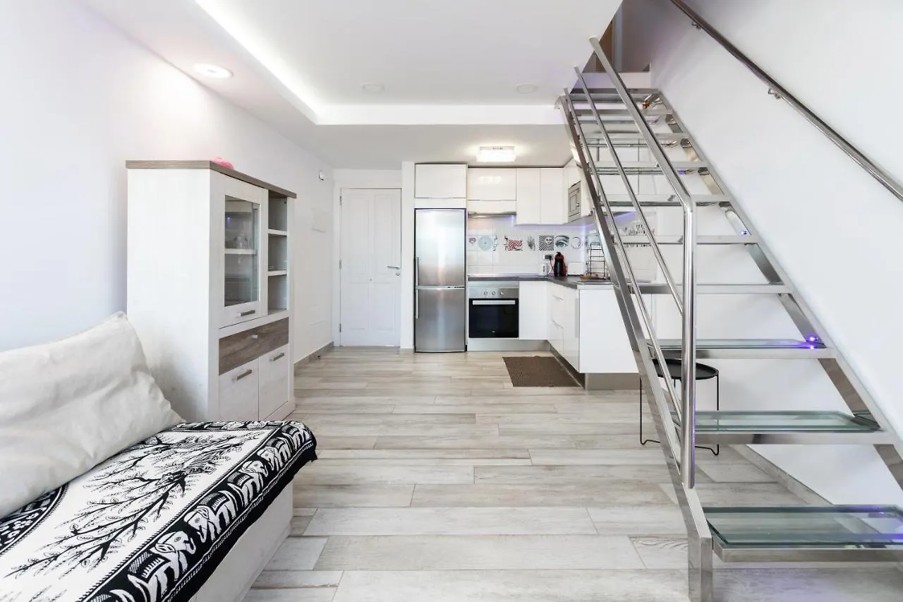 Apartment Playa Las Vistas With Breathtaking Sea View, Only 100 M To The Sea, Heated Pool, Aircondition For A Fee, Wifi 플라야데라스아메리카스